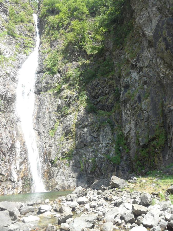 Valsassina Rent Lägenhet Introbio Exteriör bild